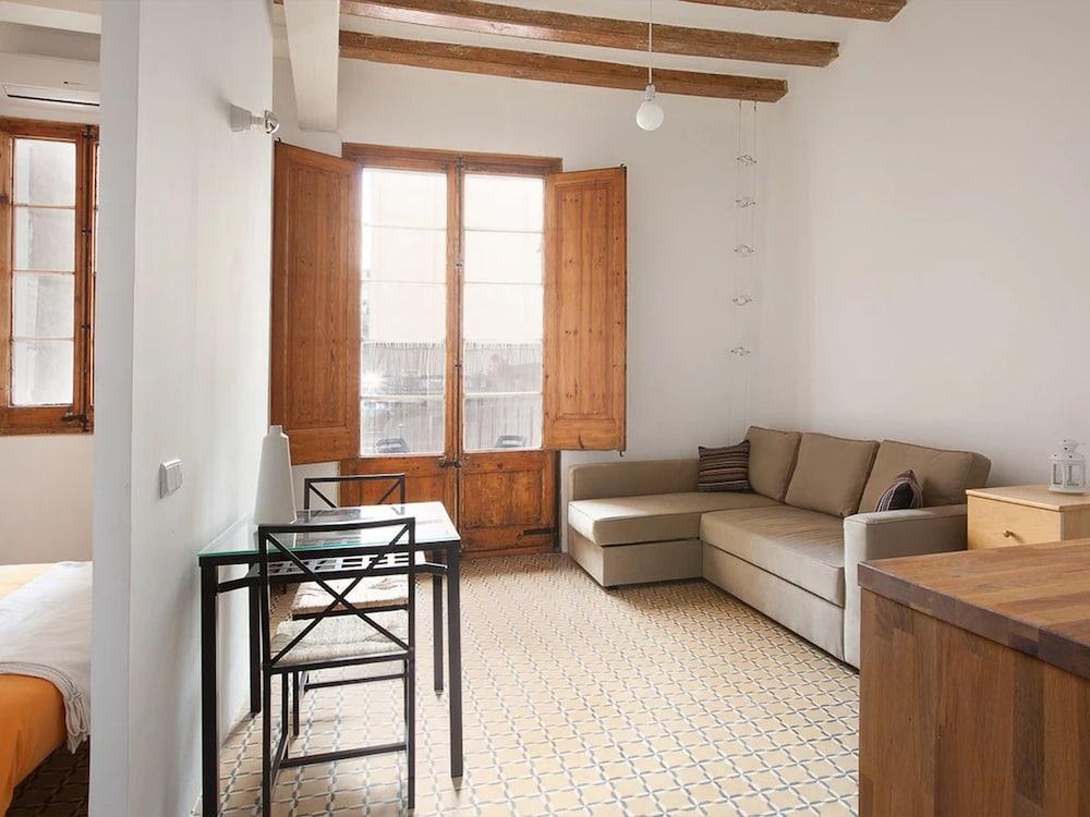 Borrell - Near Ramblas Barcelona Zewnętrze zdjęcie